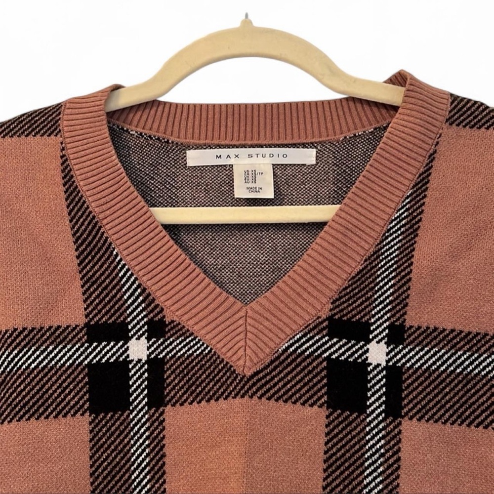 Max Studio Plaid V-Neck Sweater Brown Black XS - Picture 5 of 9